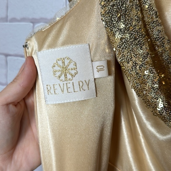 Gold Sequin Revelry Bridesmaid Evening Gown Dress Spaghetti Strap Size 10 lined - Picture 4 of 7